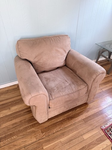 Havertys faux suede rolled arm - havertys,